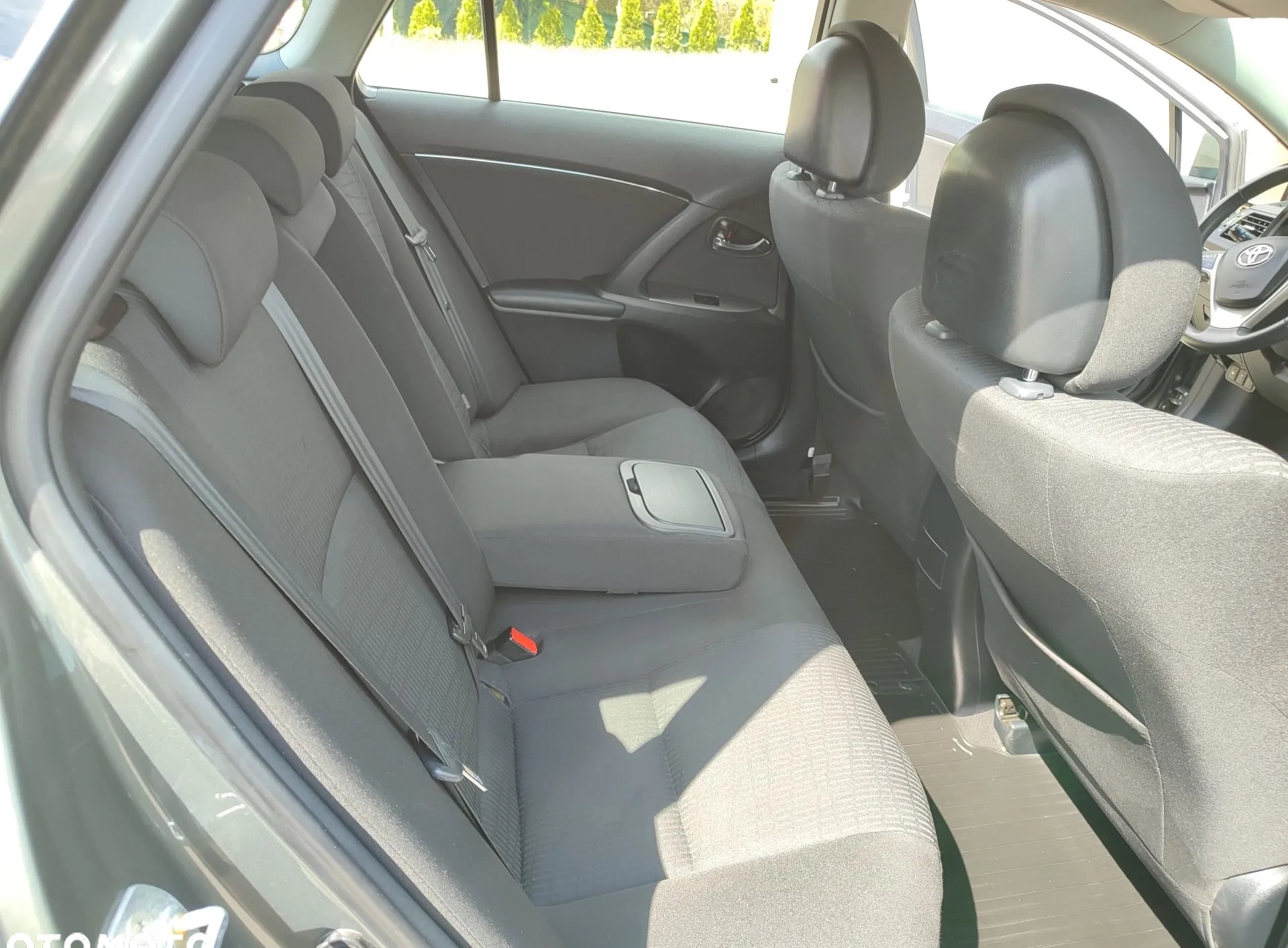 Toyota Avensis cena 25900 przebieg: 308000, rok produkcji 2009 z Radom małe 154